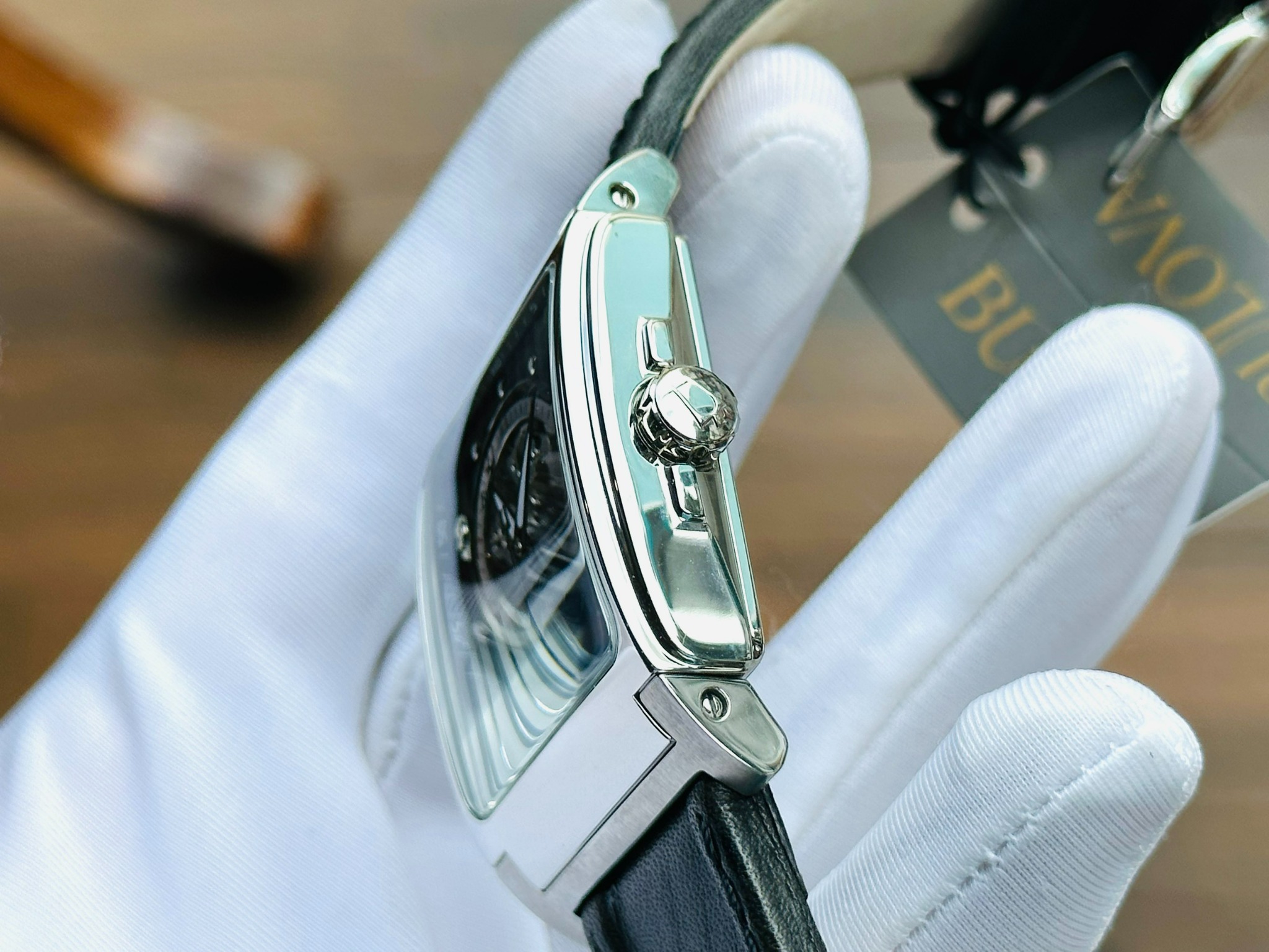 Bulova Automatic 96A113 Mechanical Black Dial Strap - Đồng Bulova Automatic 96A113 Mechanical Black Dial Strap - Đồng