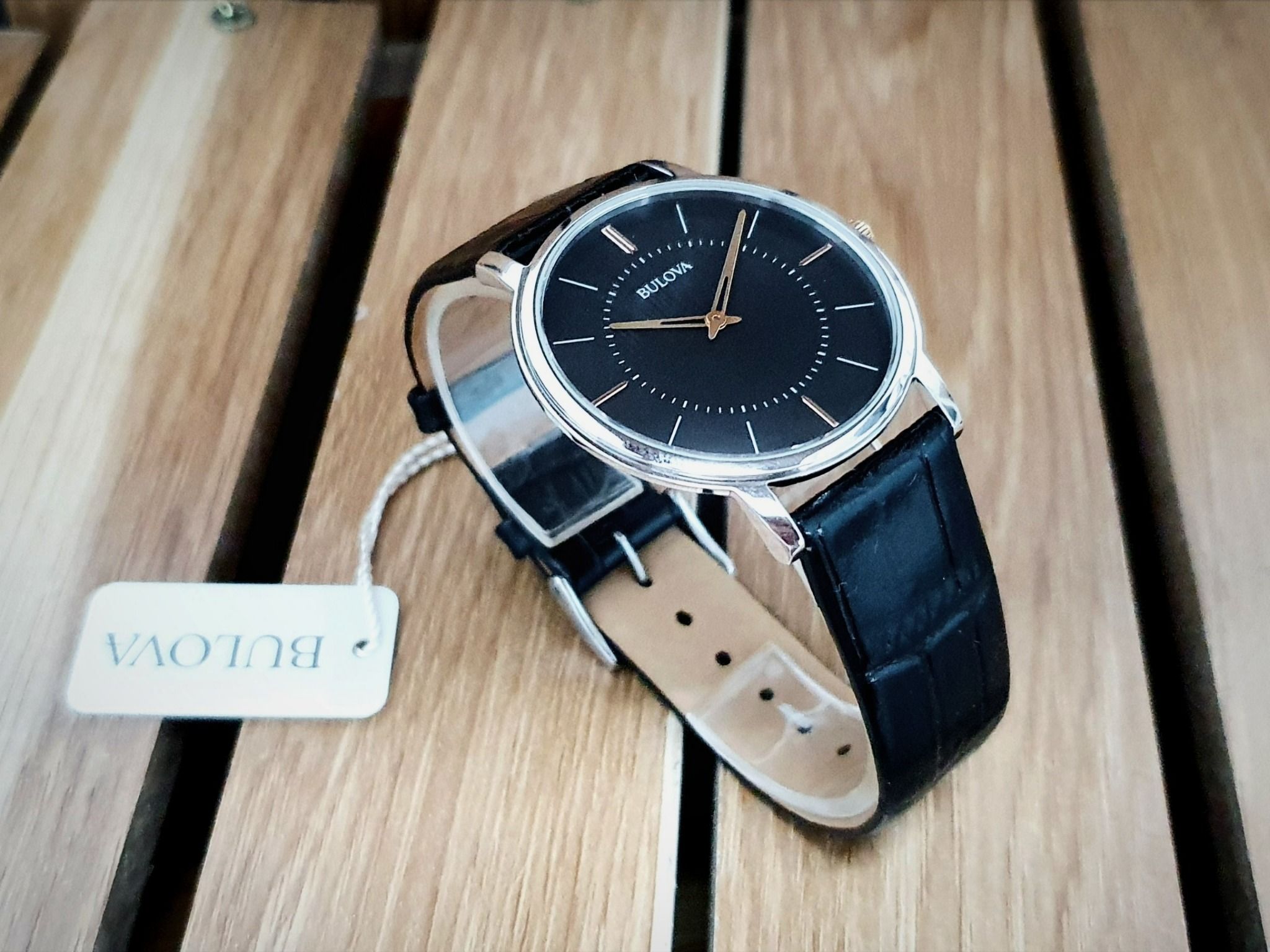 Bulova Quartz 98A167 Classic Leather ng H Nam Ch nh H ng Gi