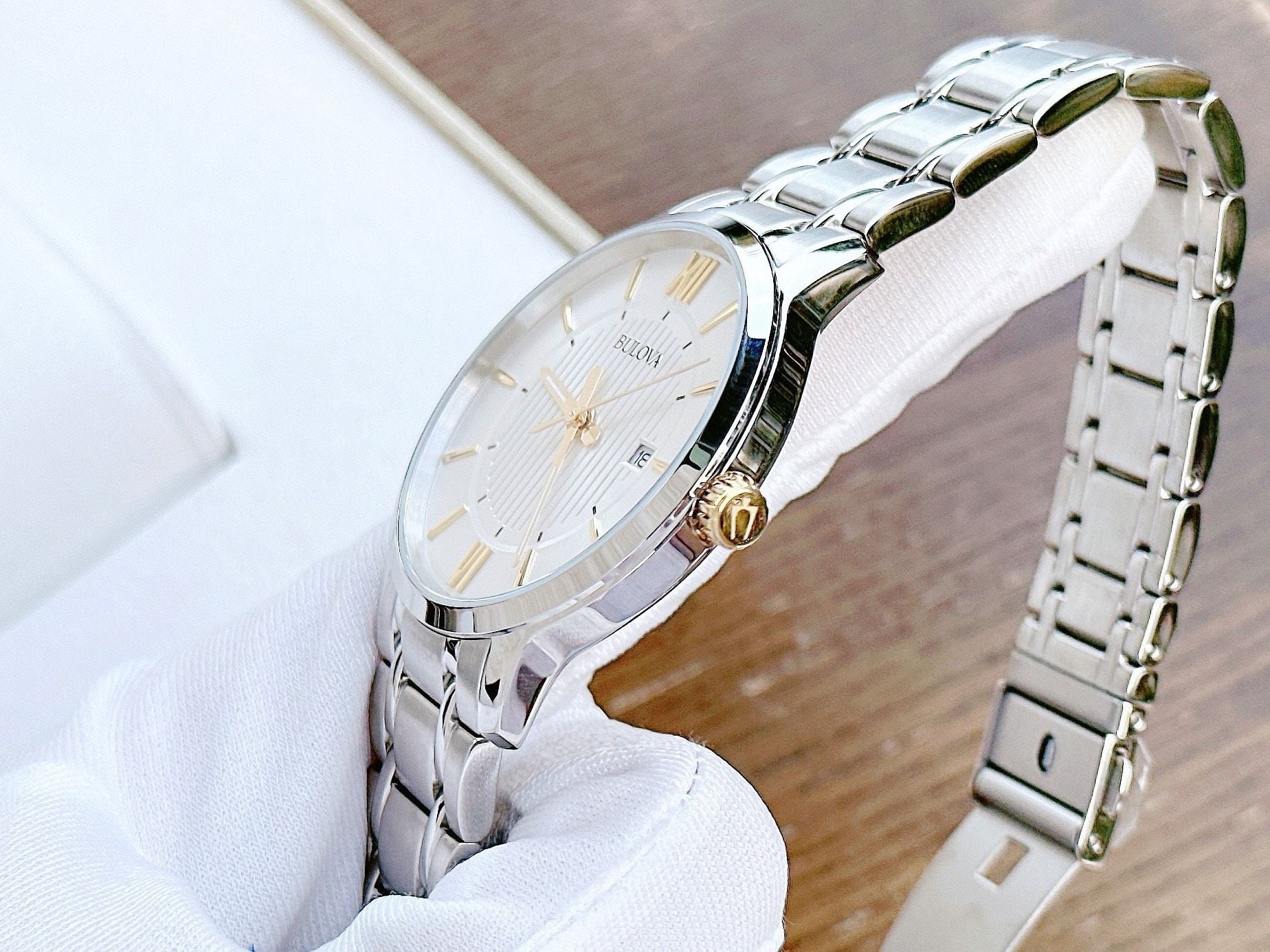 Bulova Quartz 98B306 Date Function Stainless Steel Metal Dress - Đồng ...