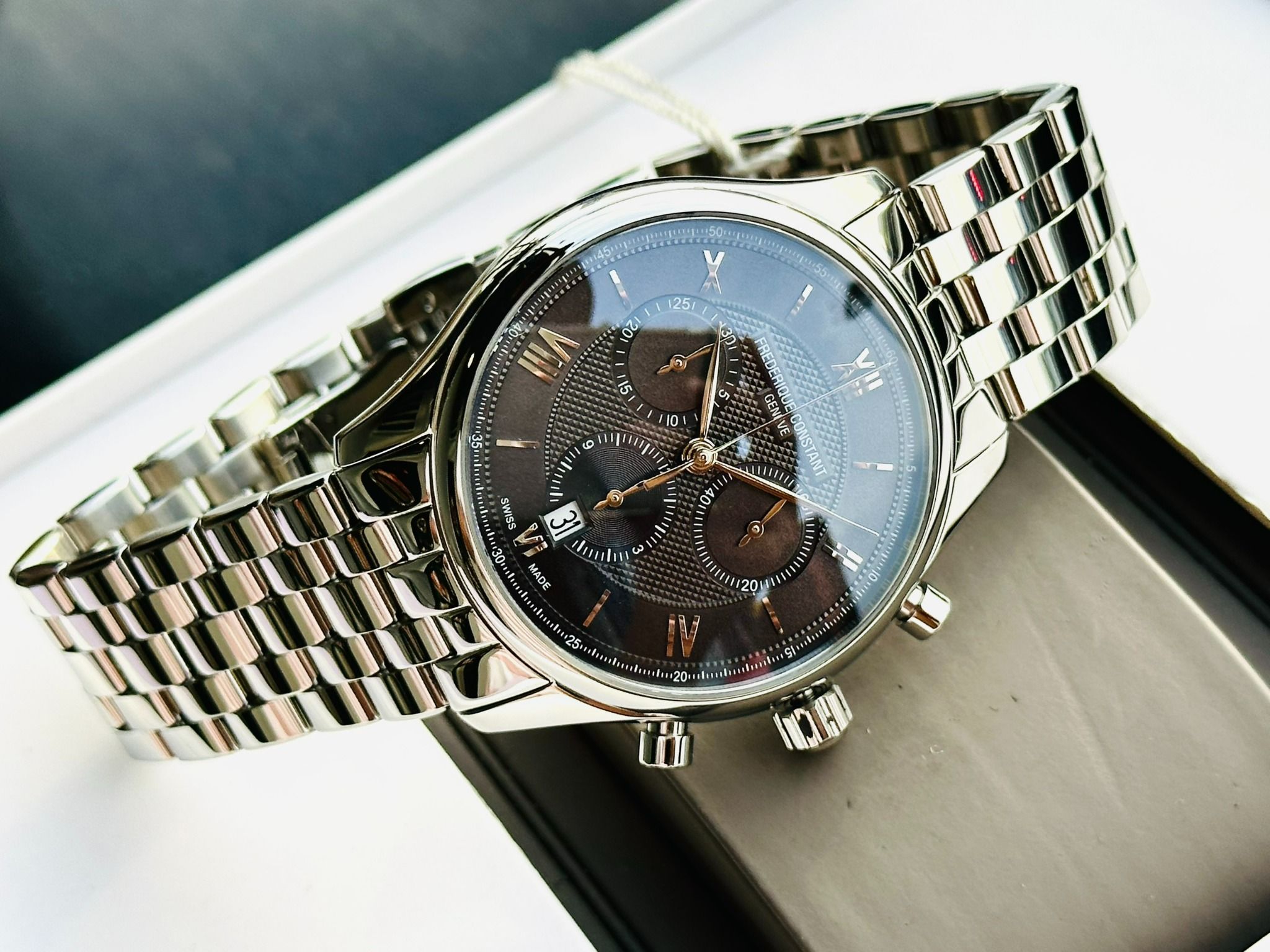 Frederique Constant Quartz FC-292MG5B6B Chronograph Silver Frederique Constant Quartz FC-292MG5B6B Chronograph Silver