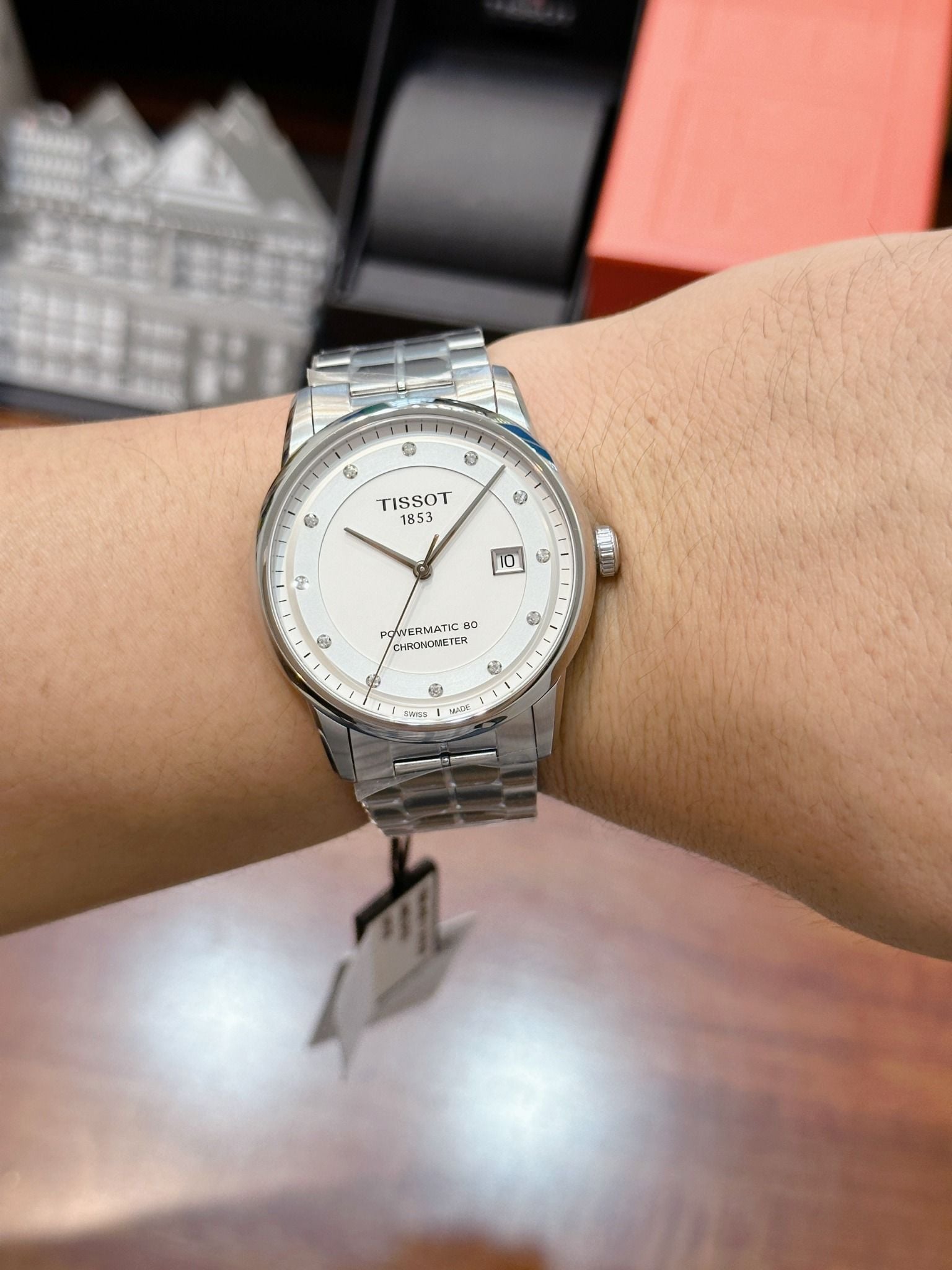Tissot T Classic Luxury Powermatic 80 quadrante bianco cinturino in acciaio argento orologio da uomo orologio da uomo