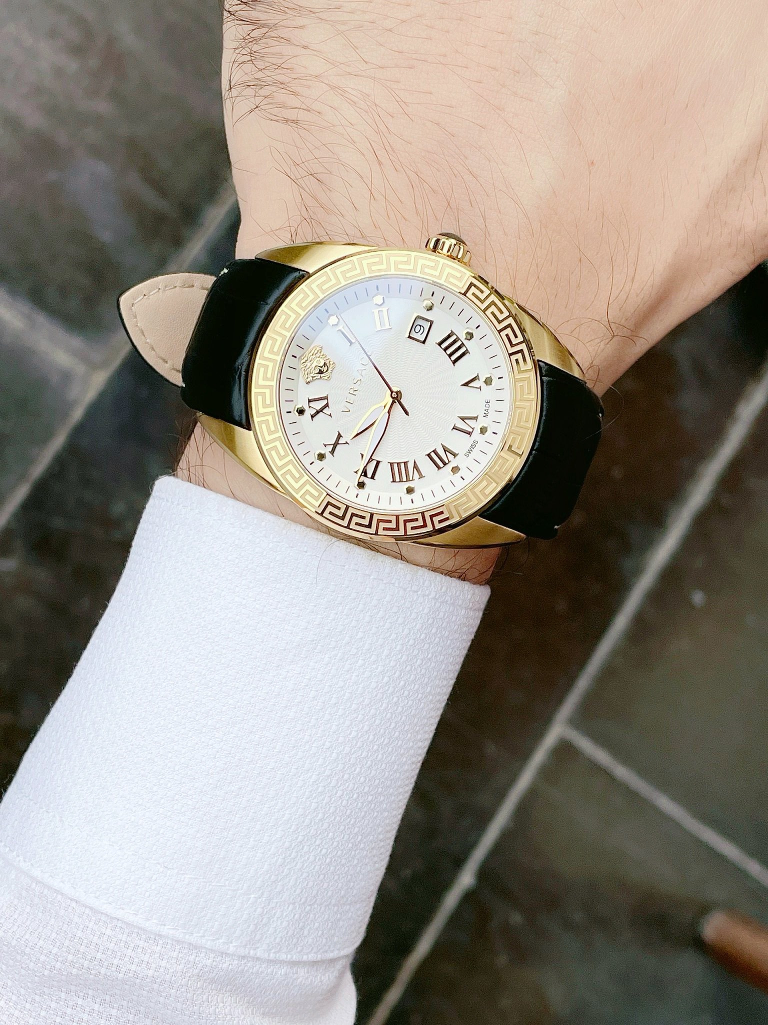 Versace Quartz VFE130015 V-Sport II Quartz White Dial - Đồng Hồ