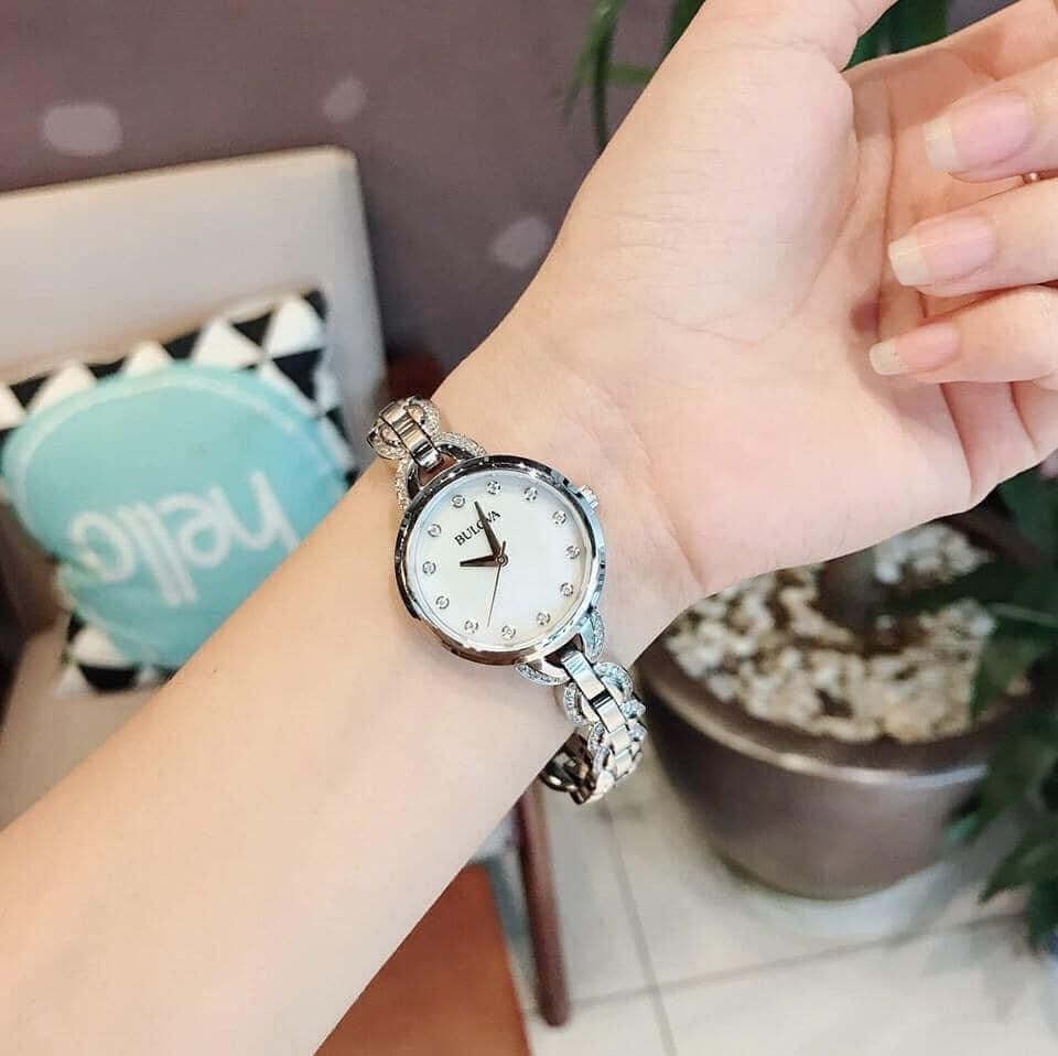 Bulova Quartz 96L203 ng H N PhongWatch