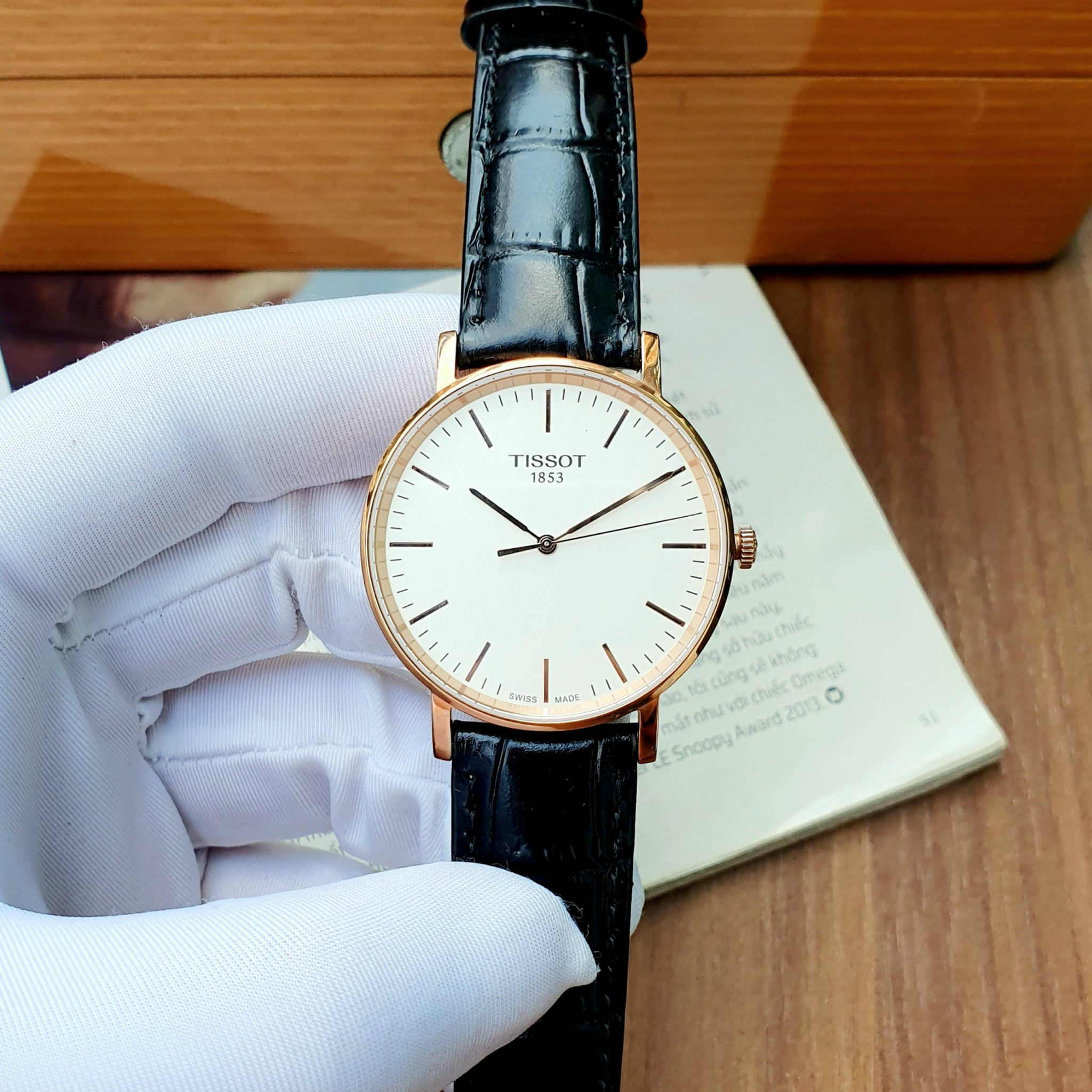 Tissot Quartz Everytime Medium Nato Đồng Hồ Nam