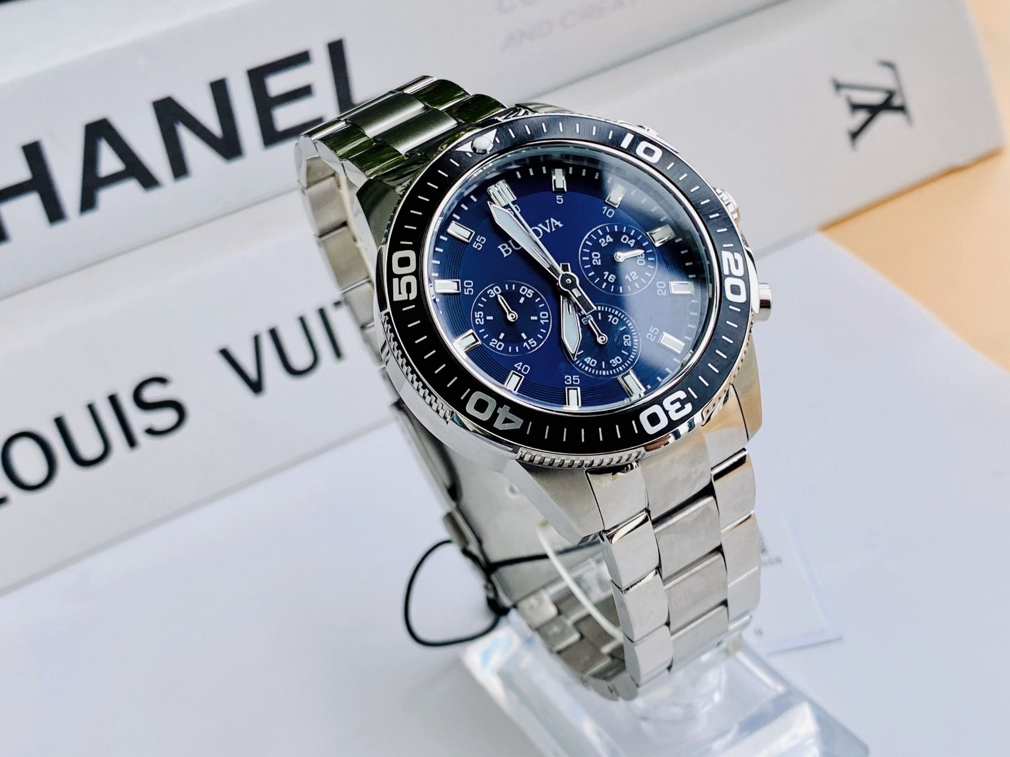 Bulova Quartz 98A247 ng H Nam Chinh Hang Gia T t PhongWatch