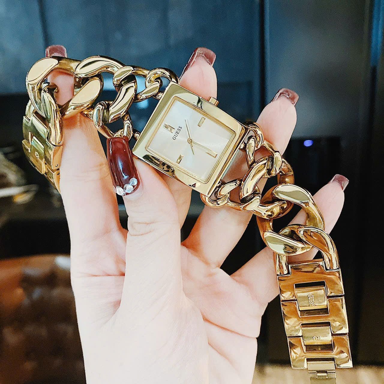 Guess Quartz W0438L2 - Đồng Hồ Nữ – PhongWatch