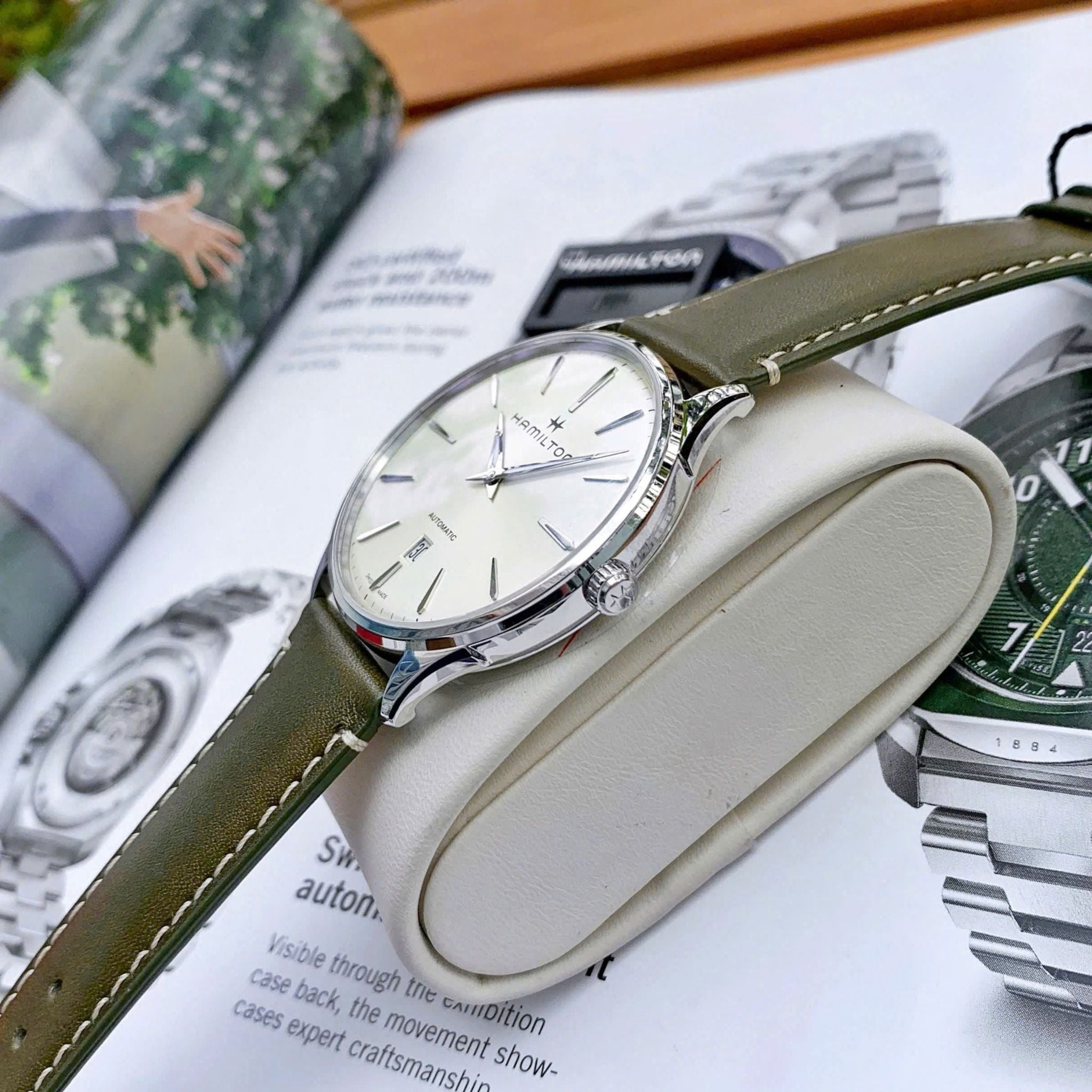 Švýcarské oblekovky Hamilton Jazzmaster Thinline Auto (Nové