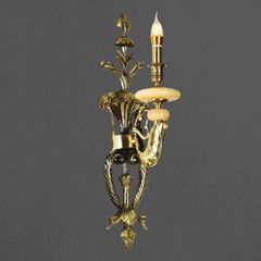 Đèn vách đồng nguyên chất thiết kế tay nến, chao đá cẩm thạch VD-191