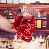 Bình thủy tinh in hình đầu lâu 3D 750ml