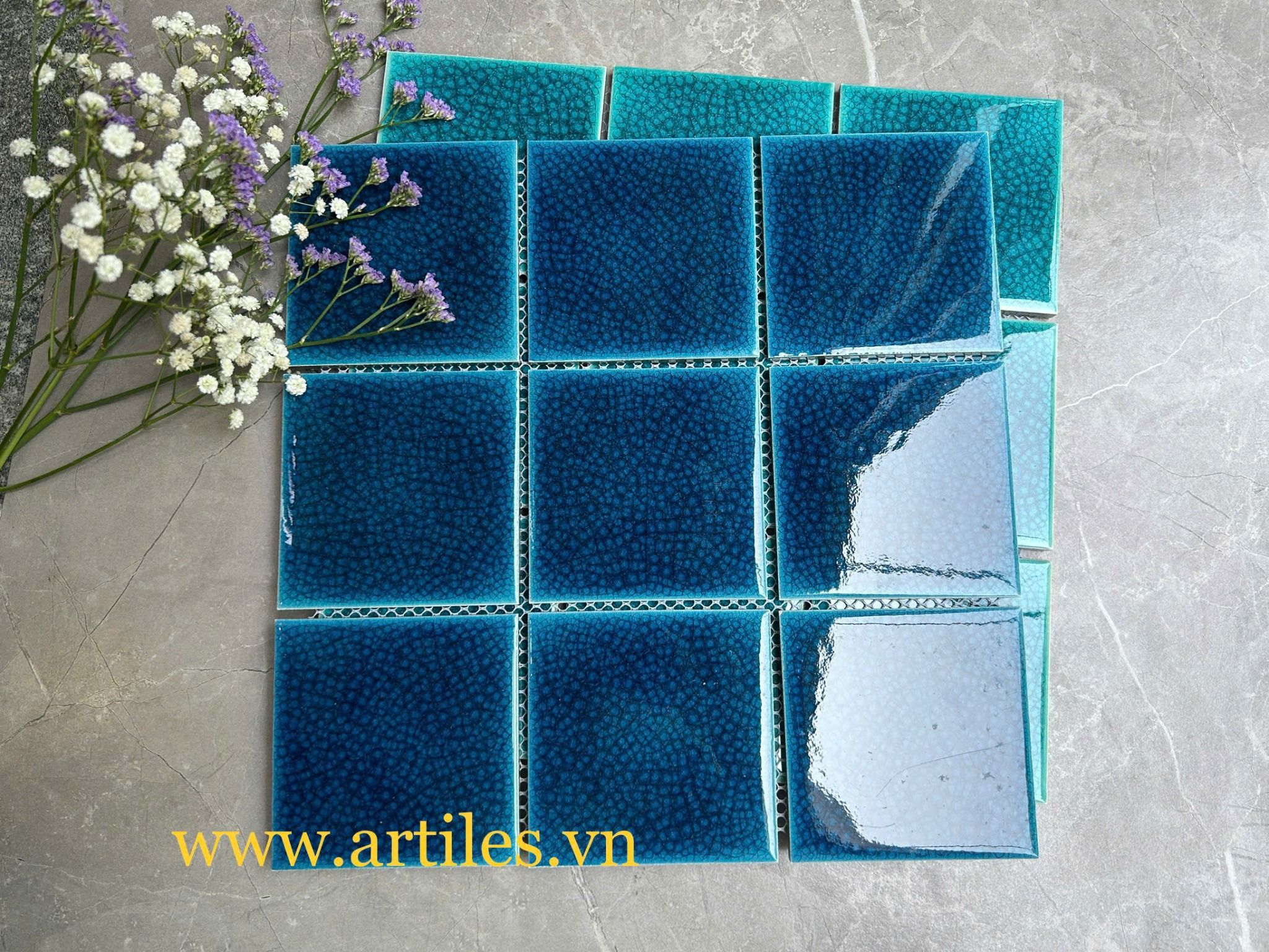 Gạch Mosaic 10x10 Men Rạn Màu Xanh Dương Đậm ArtM1020