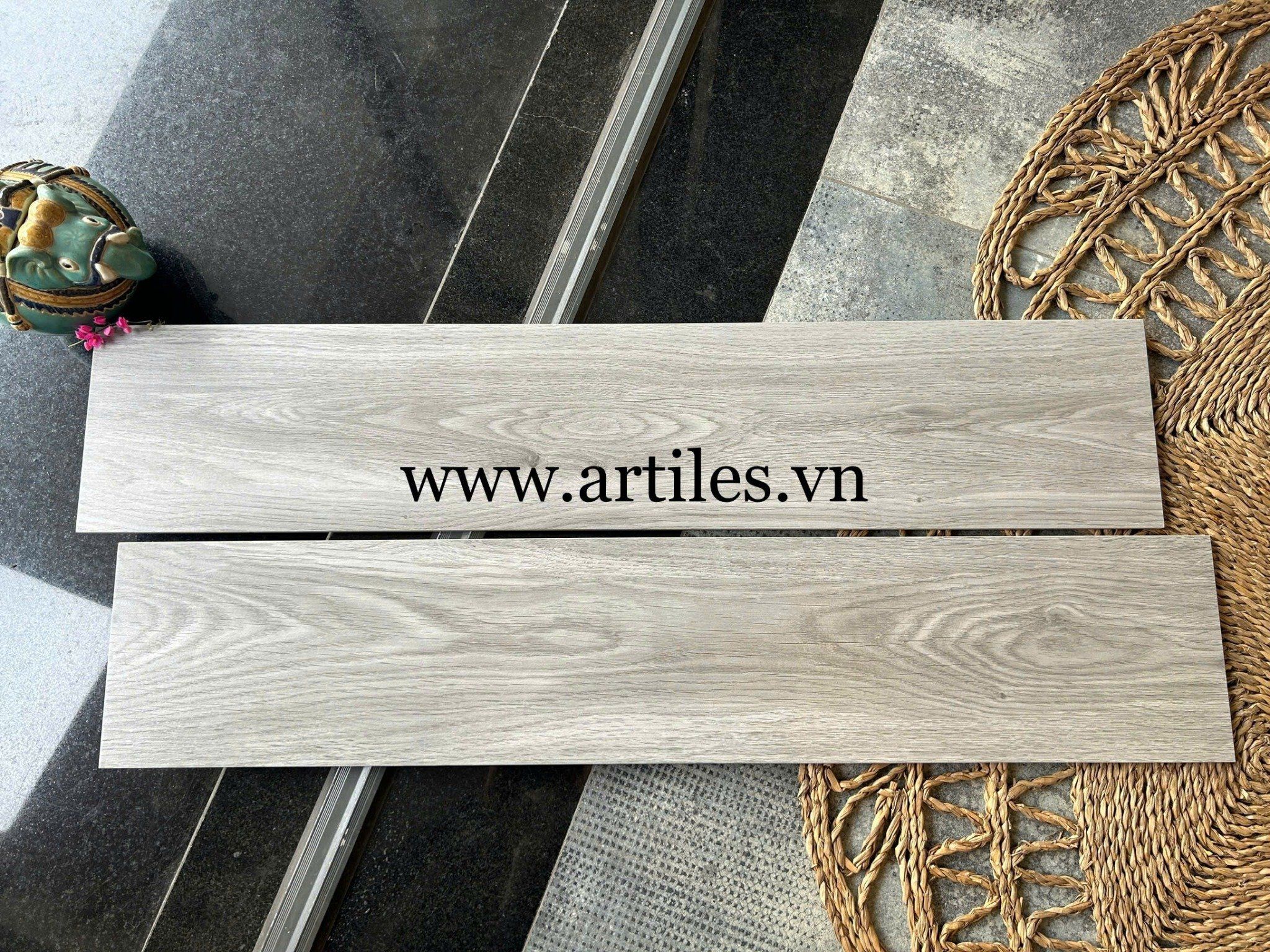 Gạch vân gỗ 20x100cm xám trắng Art02