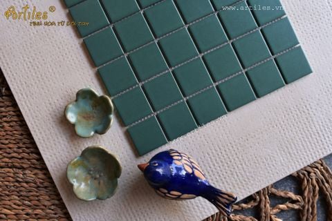  Gạch mosaic xanh lá đậm 