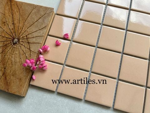  Gạch mosaic màu kem hồng 