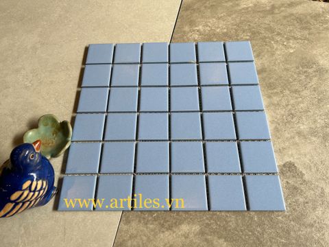  Gạch mosaic xanh dương nhạt 