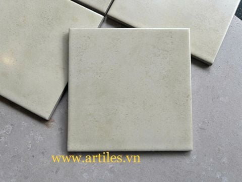  Gạch thẻ 150x150mm men mờ màu kem 