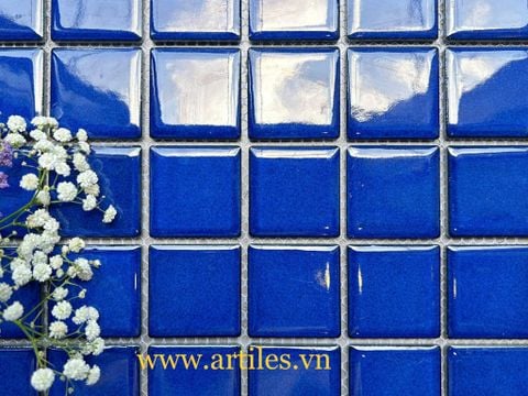  Gạch mosaic màu xanh dương đậm bóng ArtM962 