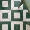Gạch bông sọc trắng xanh