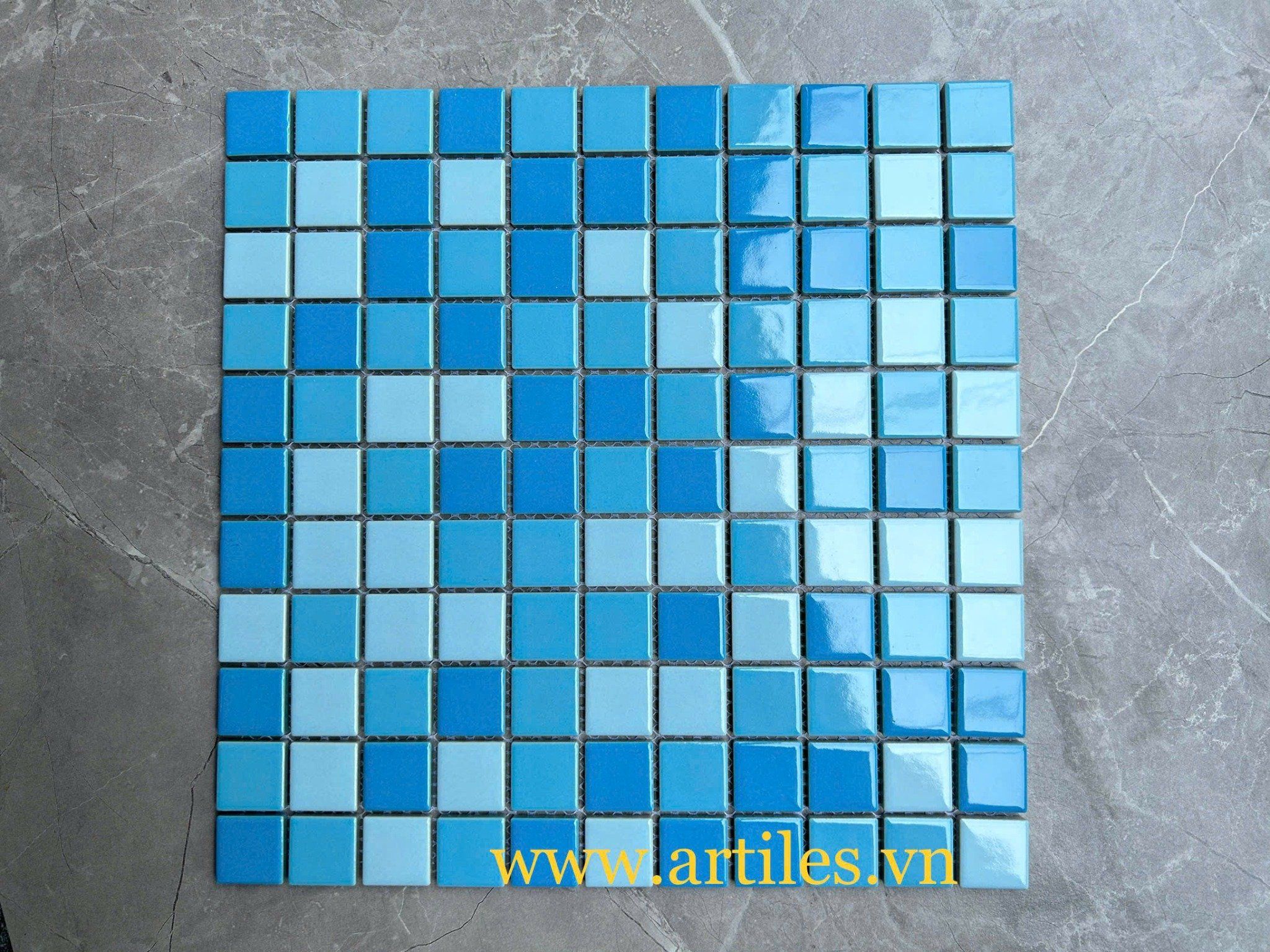 Gạch mosaic gốm sứ mix màu xanh ArtM257