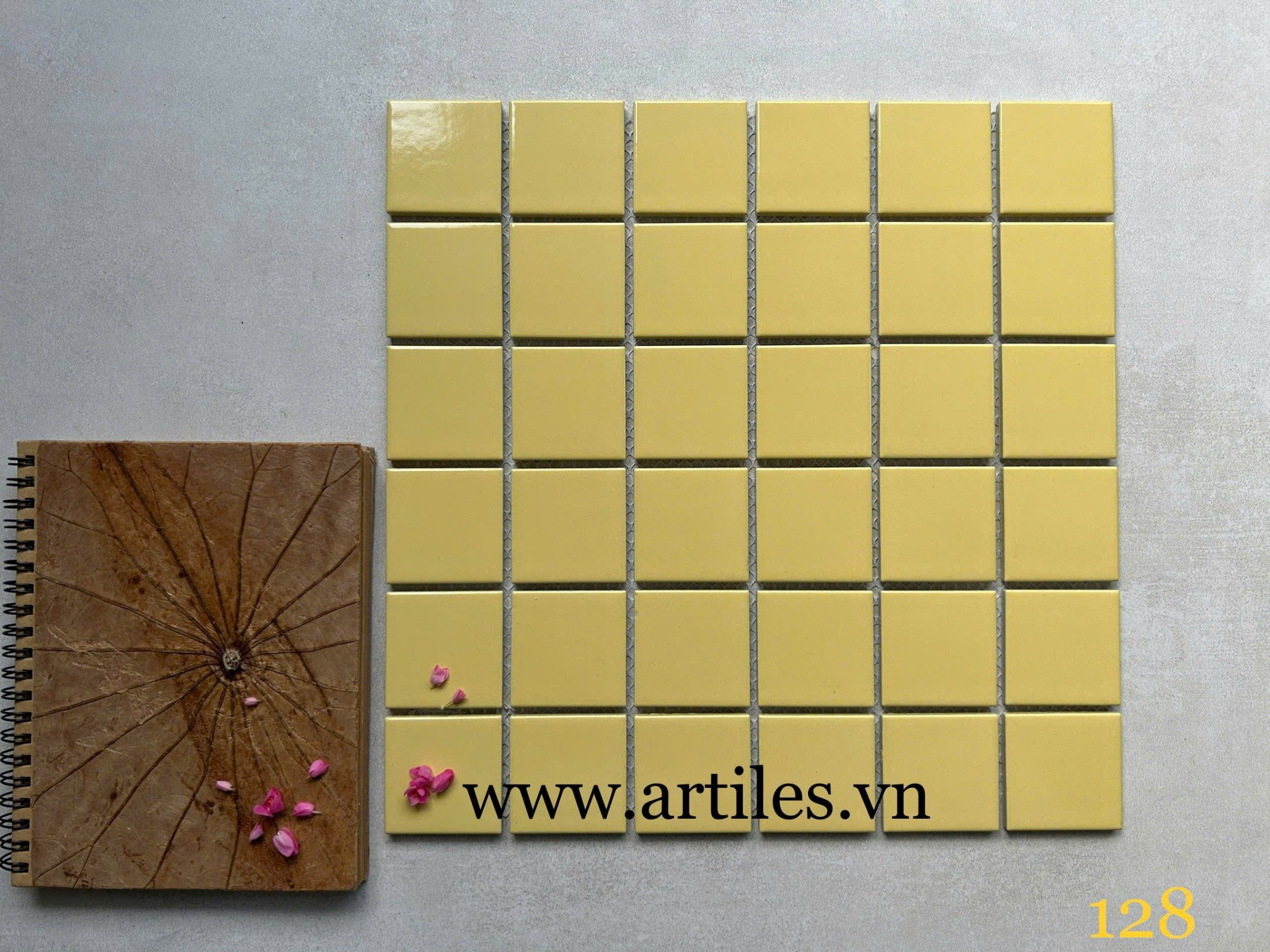 Gạch Mosaic màu vàng bóng ArtG128