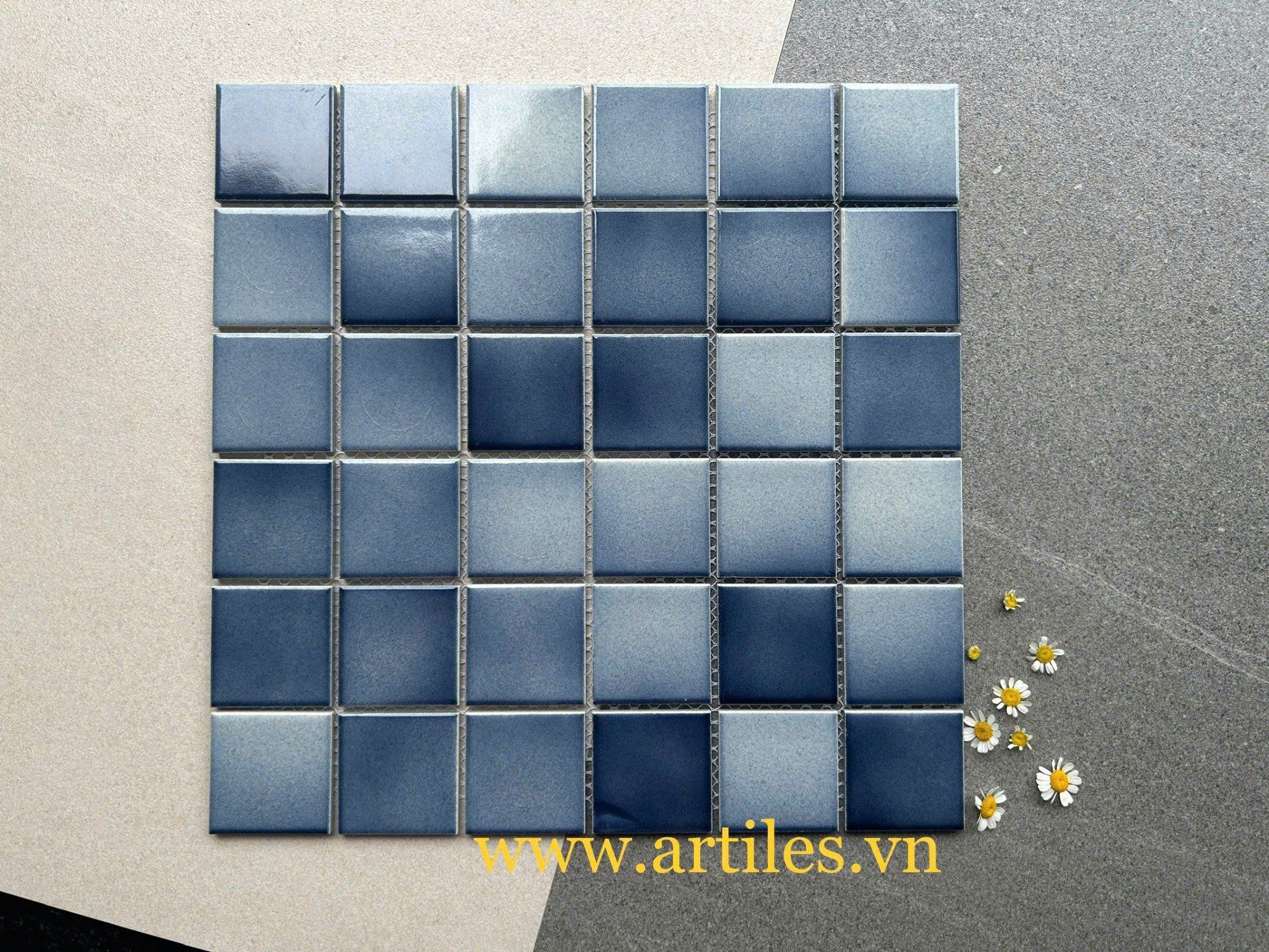 Gạch hồ bơi xanh dương chuyển màu ArtMB31