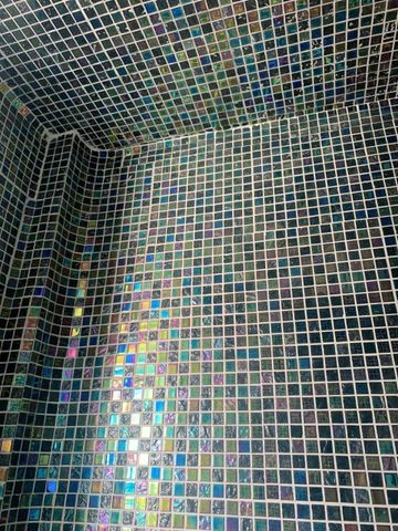  Gạch mosaic thủy tinh lấp lánh màu đen ArtM7016 
