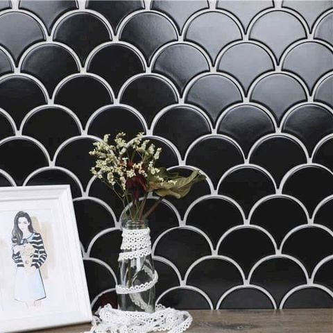  GẠCH MOSAIC VẢY CÁ MÀU ĐEN MỜ ArtM89 