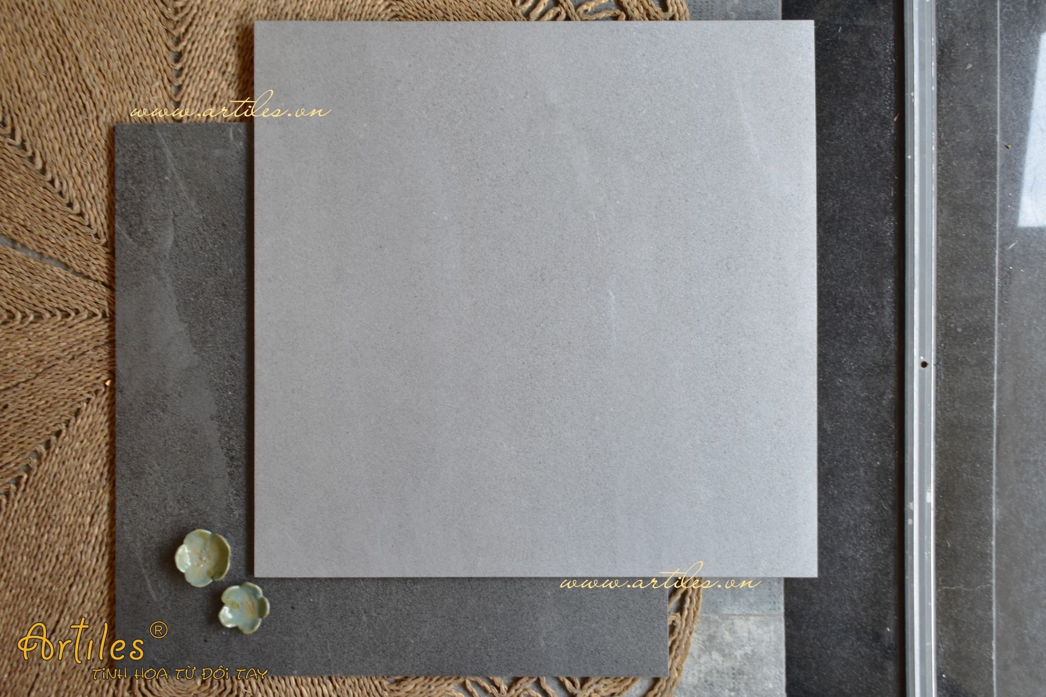 Gạch Lát Nền 80x80 Mờ Vân Đá Xám Art202M