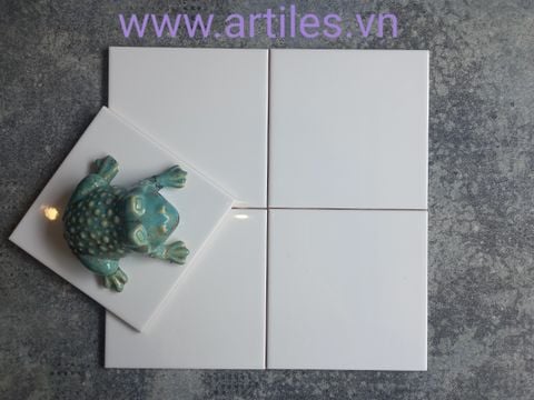  Gạch thẻ trắng bóng ốp trang trí 15x15cm 