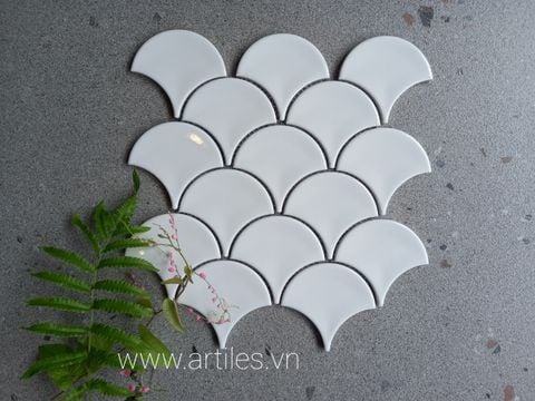  GẠCH MOSAIC VẢY CÁ MÀU  TRẮNG 