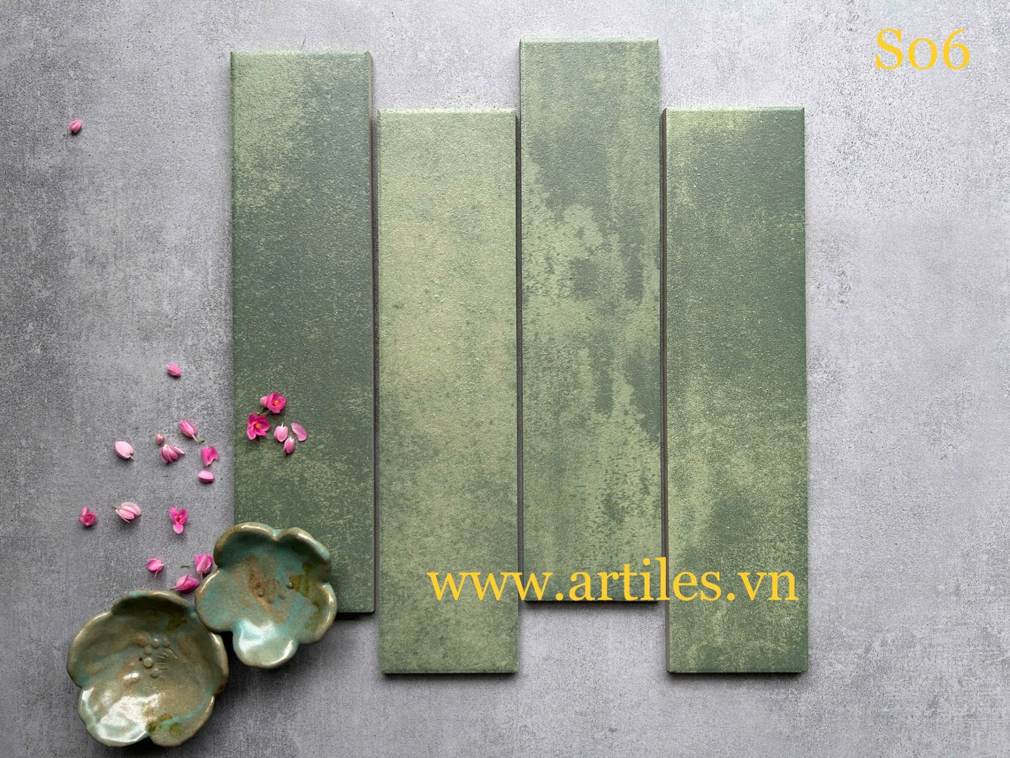 Gạch thẻ xanh lá mờ S06