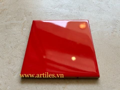  Gạch thẻ 10x10cm màu đỏ bóng 