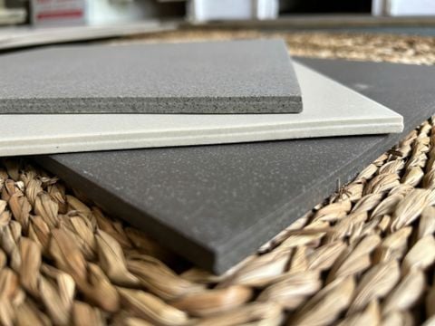  Gạch đá ép đồng chất 30x30cm mờ phẳng 