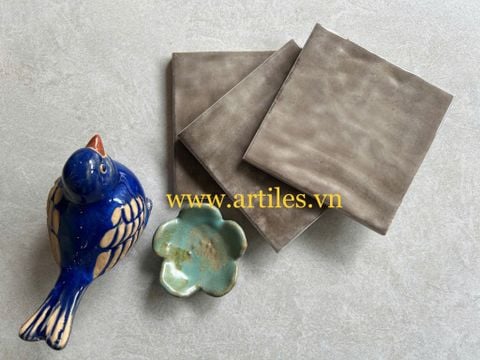  Gạch thẻ vuông màu xám bóng lượn ArtM2003 