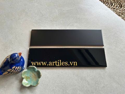  Gạch thẻ màu đen 75x300mm 