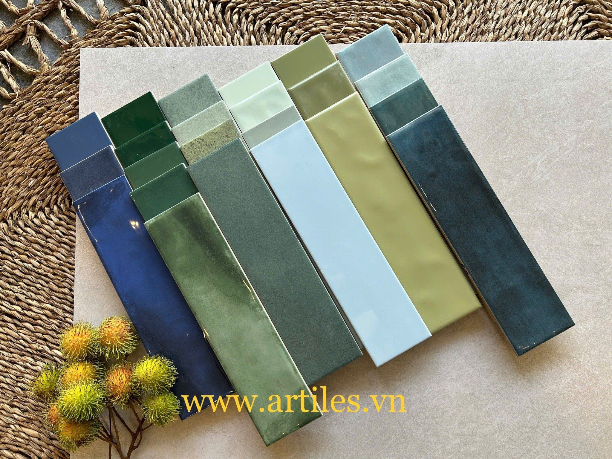 Gạch Thẻ 75x300mm màu xanh