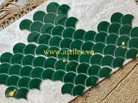  Gạch mosaic vảy cá xanh lá đậm 