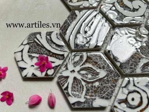  Mosaic lục giác hoa văn 