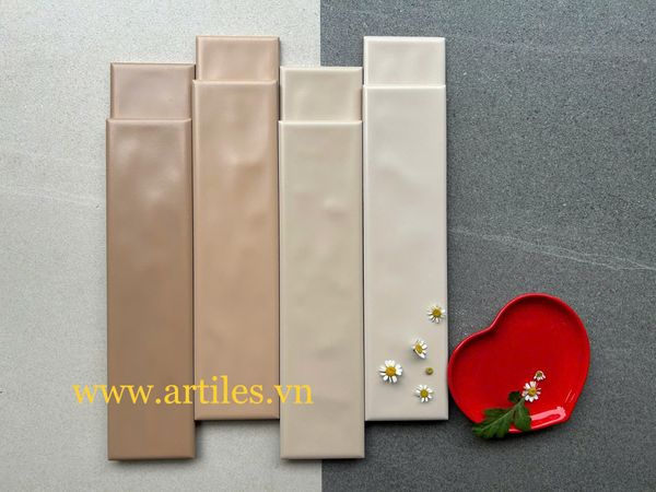 Gạch thẻ gợn sóng màu kem