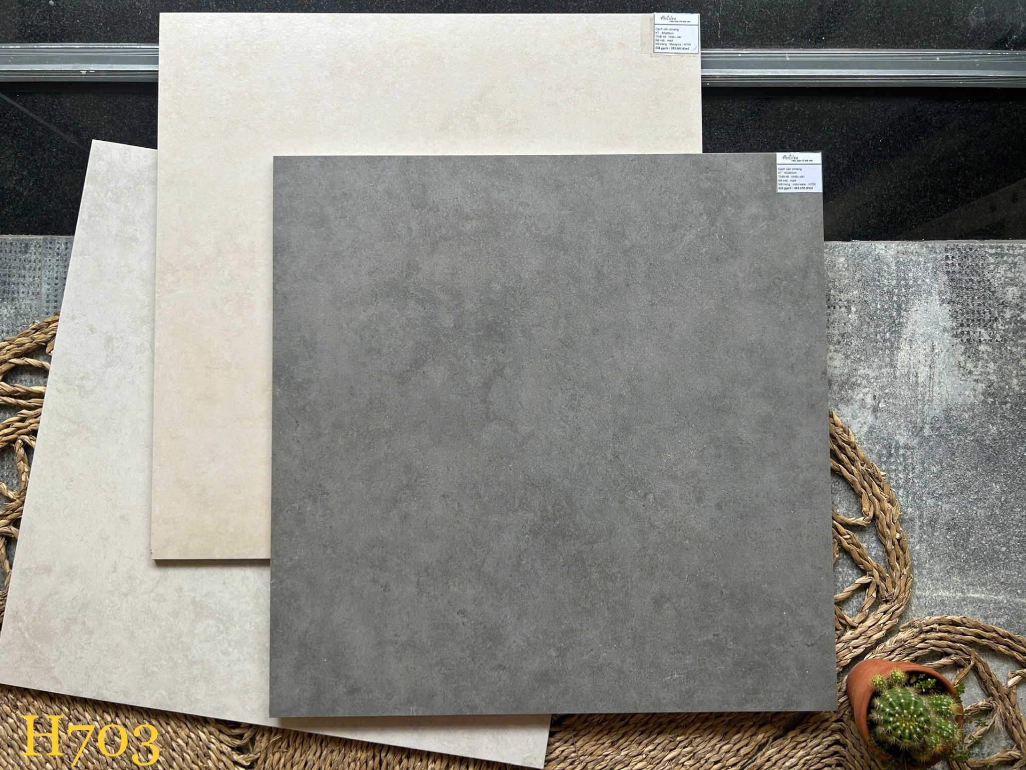Gạch vân ximang màu than chì Malaysia H703