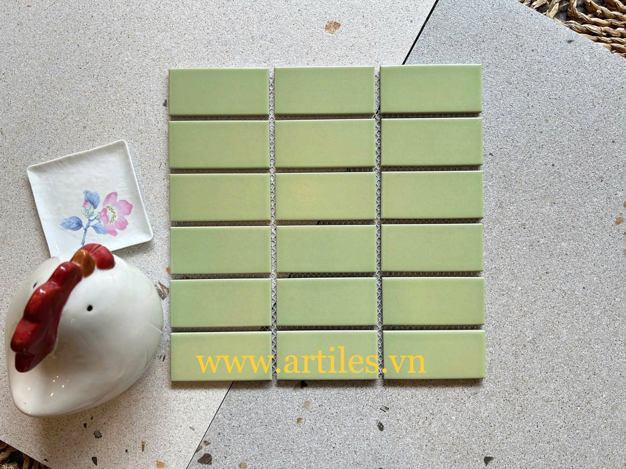 Mosaic hình chữ nhật màu xanh mạ 373