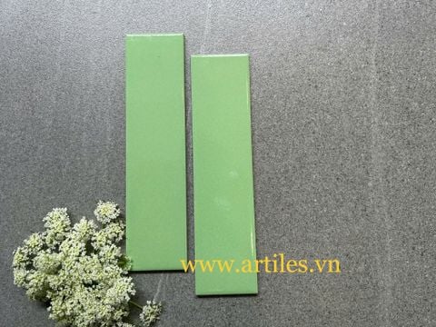  Gạch thẻ 60x240mm màu xanh lá bóng 