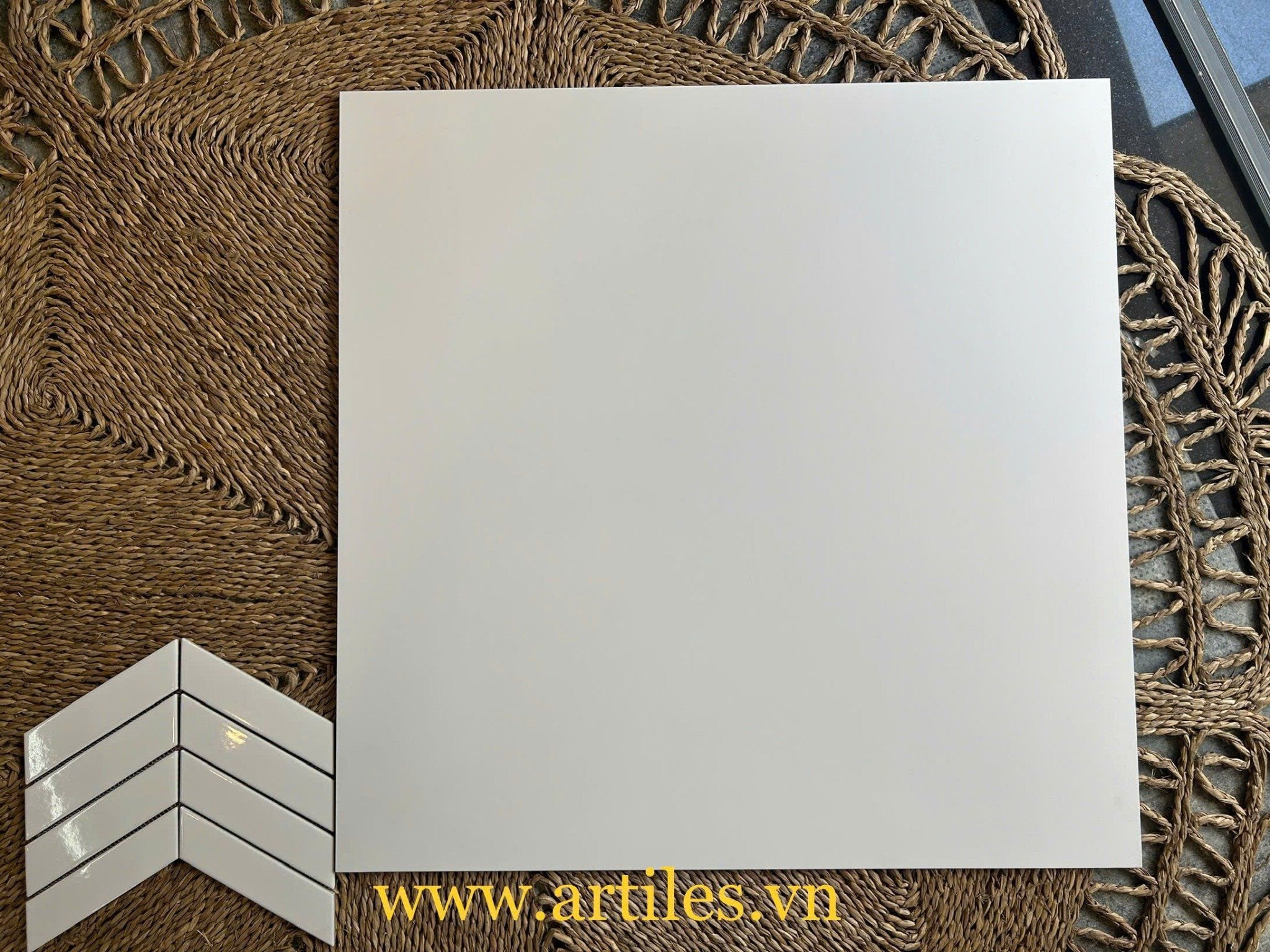 Gạch lát nền Satin Matt (Mờ mịn) trắng trơn ArtH00