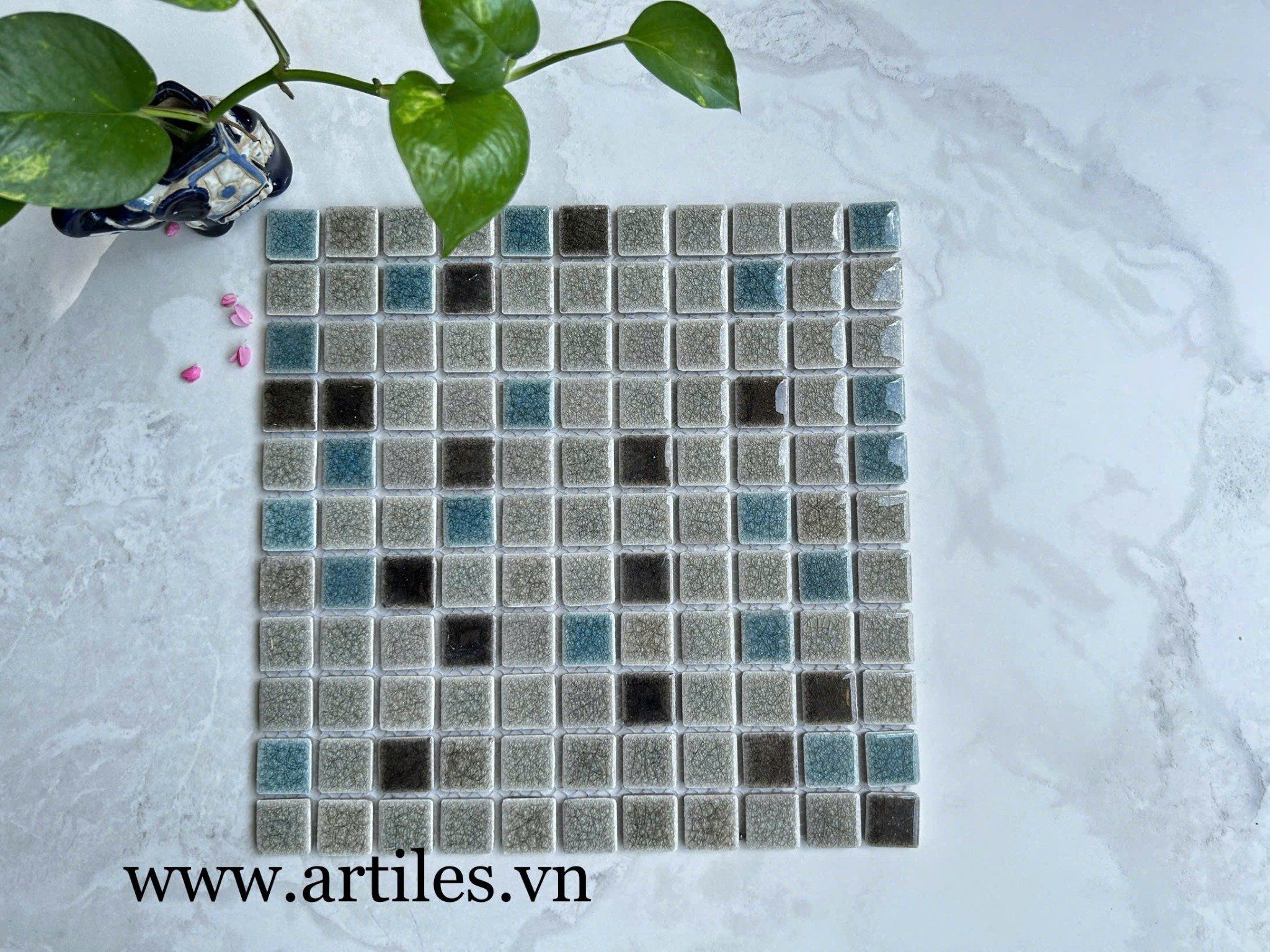 Gạch Mosaic Gốm Rạn 2 Lớp Màu Mix Màu Xám Xanh