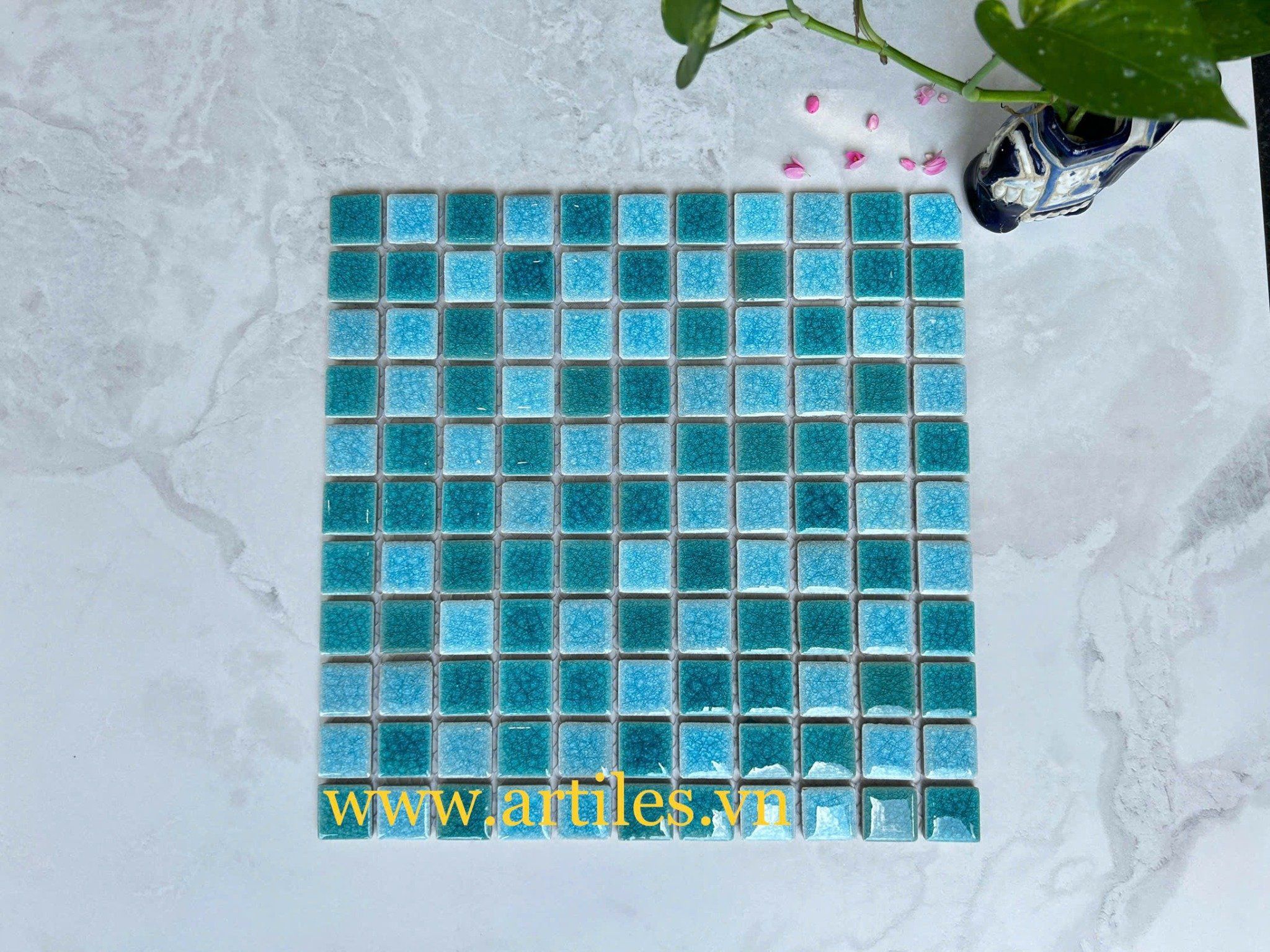 Gạch Mosaic Gốm Rạn 2 Lớp Màu Mix Màu Xanh Biển