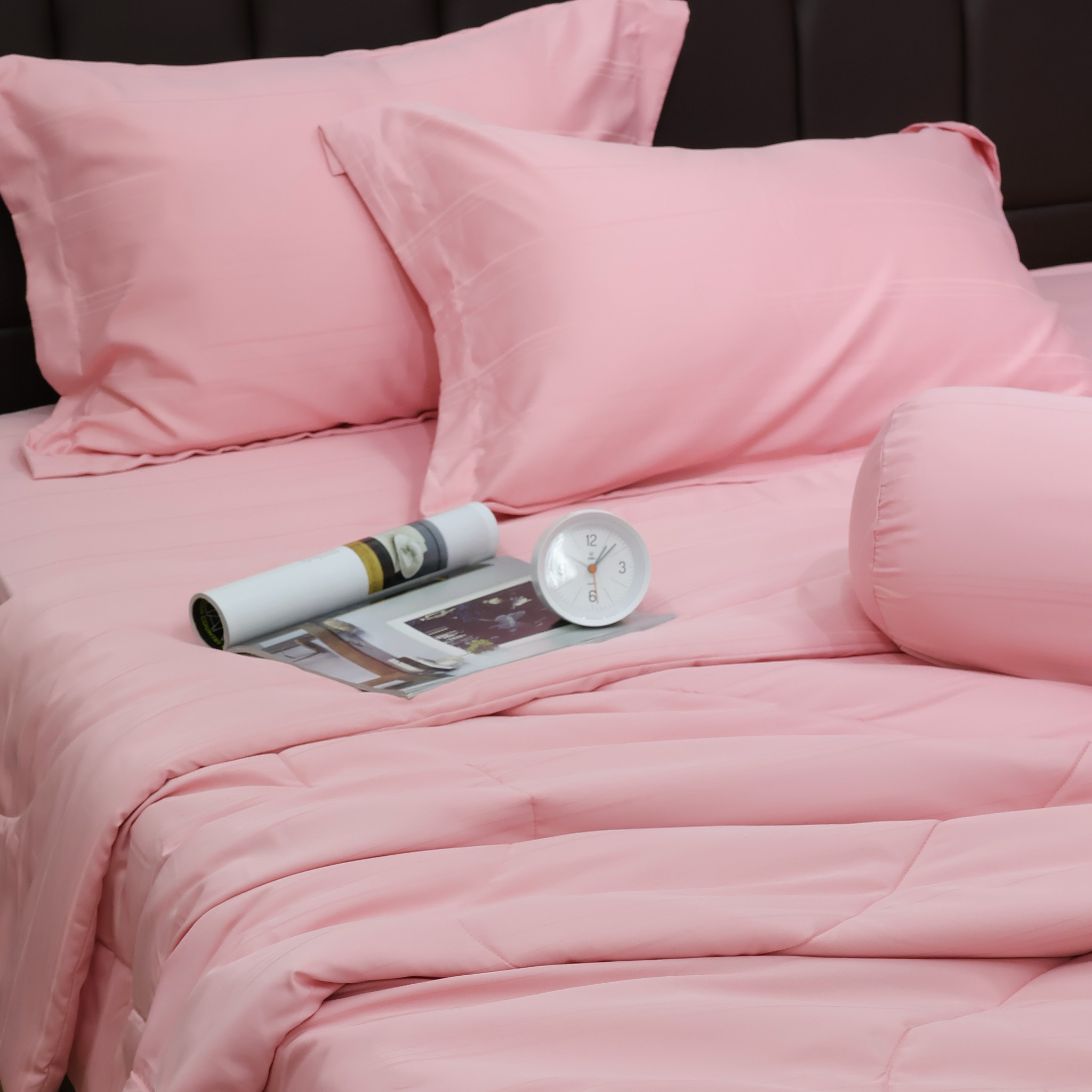 C190711 - Bộ chăn ga gối Microfiber NIN CLASSIC màu Hồng Pastel