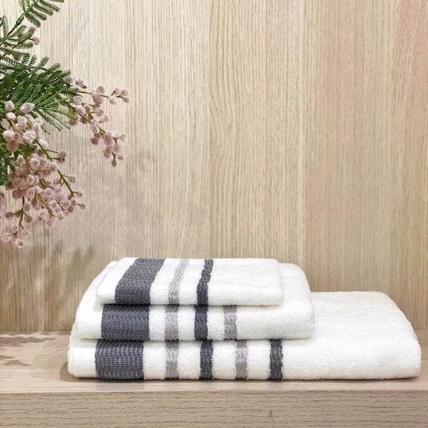 Khăn tắm NIN Bamboo màu Inovy
