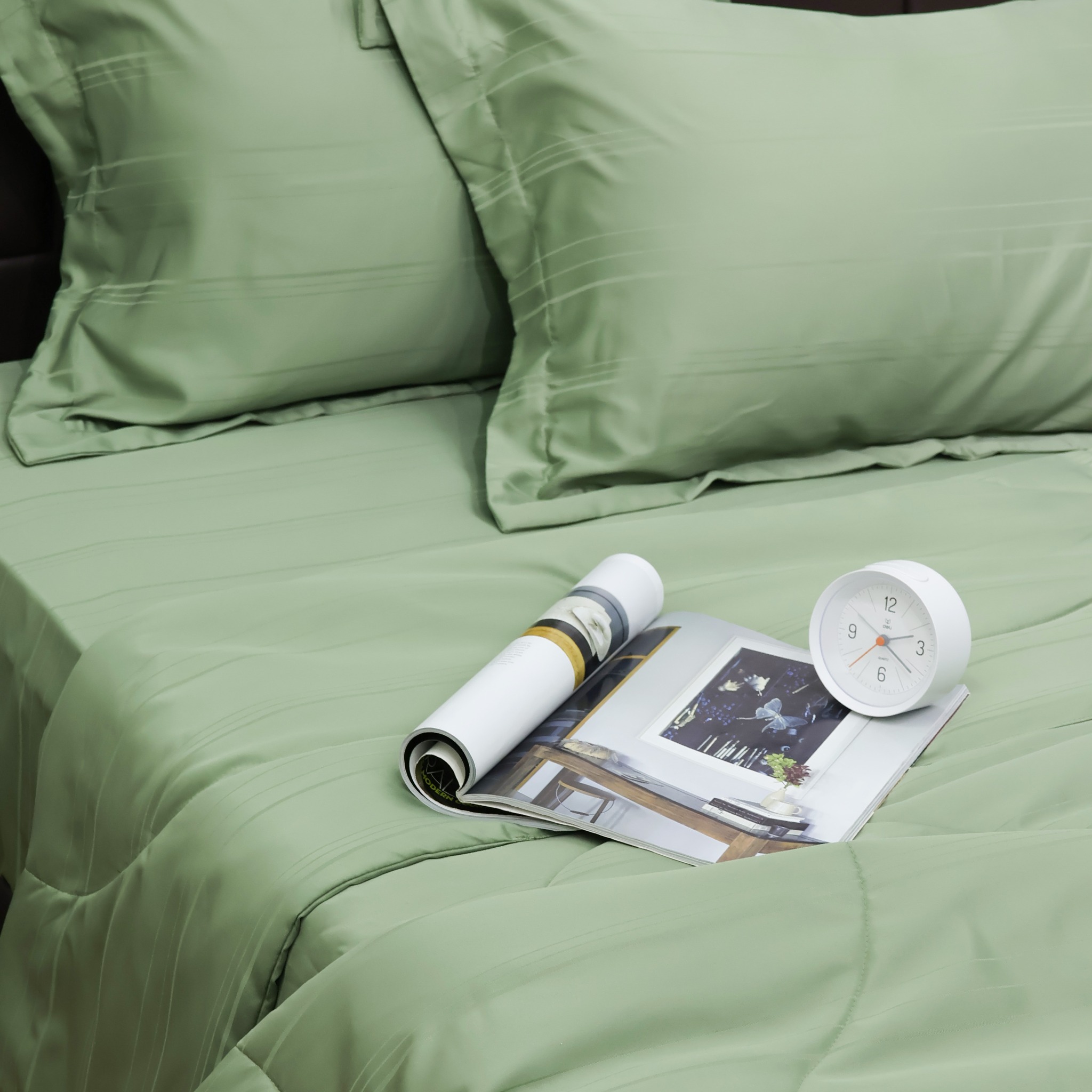 C190707 - Bộ chăn ga gối Microfiber NIN CLASSIC màu xanh lá mạ