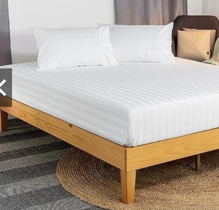 Ga giường khách sạn trắng 3F T250 sọc 3cm