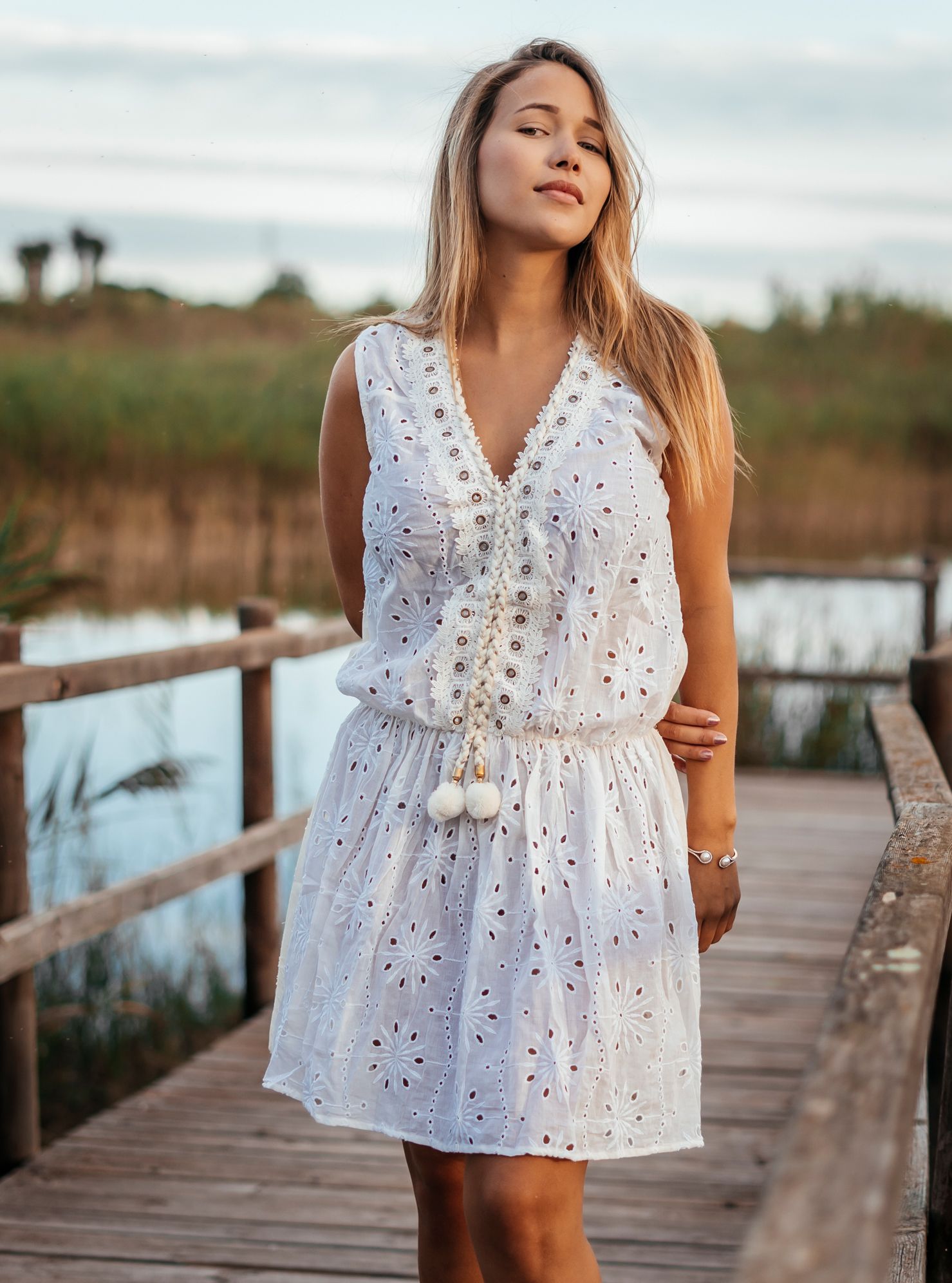 Đầm Trắng Cotton Isla Bonita