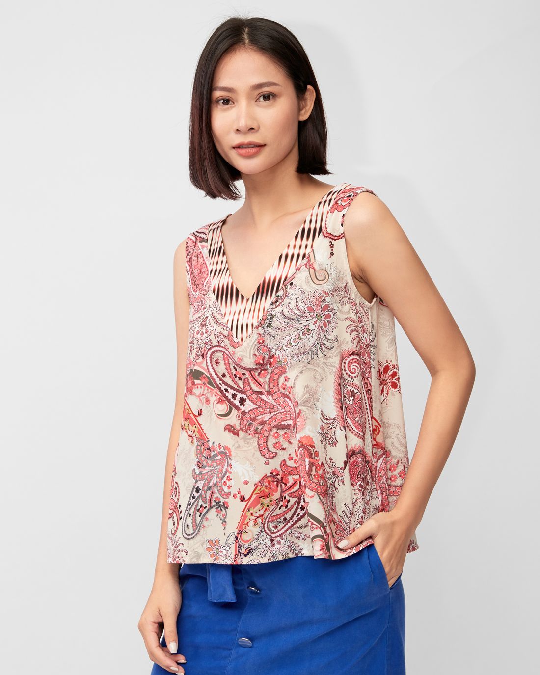 Áo Cổ Tròn Họa Tiết Thổ Cẩm  Cotton Brothers